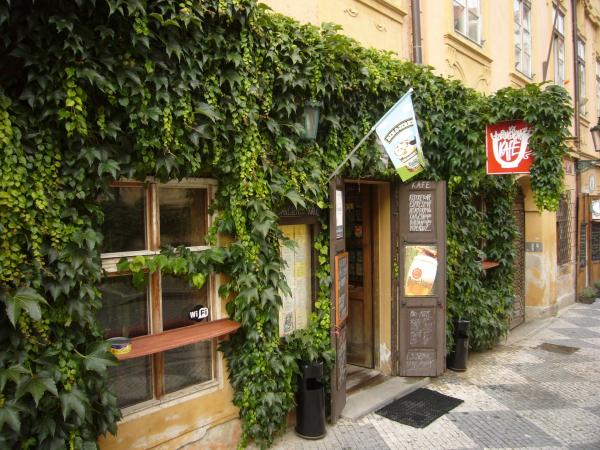 U zavěšenýho kafe